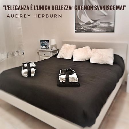 كاساليتشيو دي رينو La Terrazza Sul Reno - In Pieno Centro-Due Passi Da Villa Chiara - Comodo Unipol Arena المظهر الخارجي الصورة